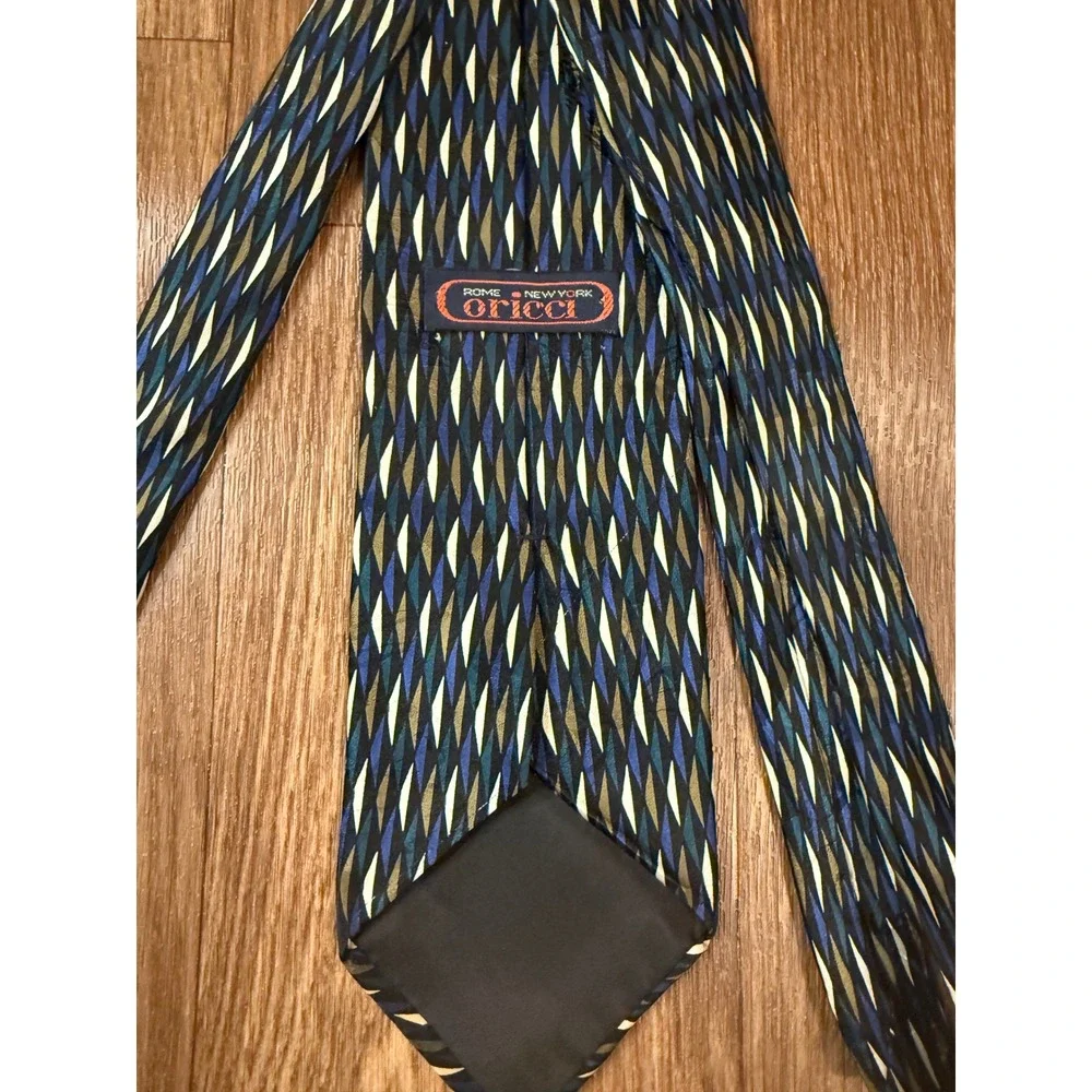 Oricci Rome New York Mens Silk Tie Blue Green Gold Geometric Diamond RN 22323 US